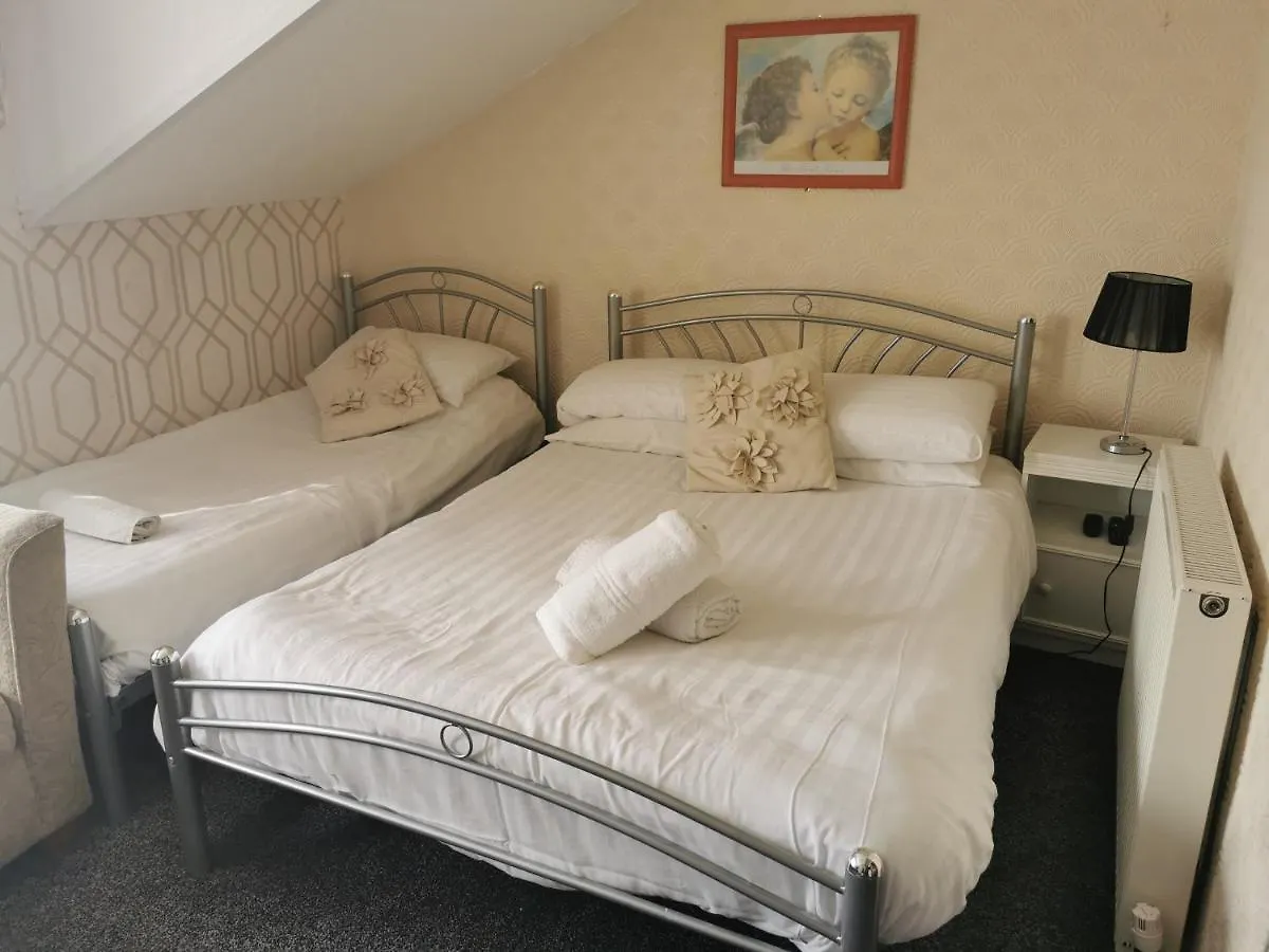 Oda ve Kahvaltı The Chatwal Hotel Blackpool